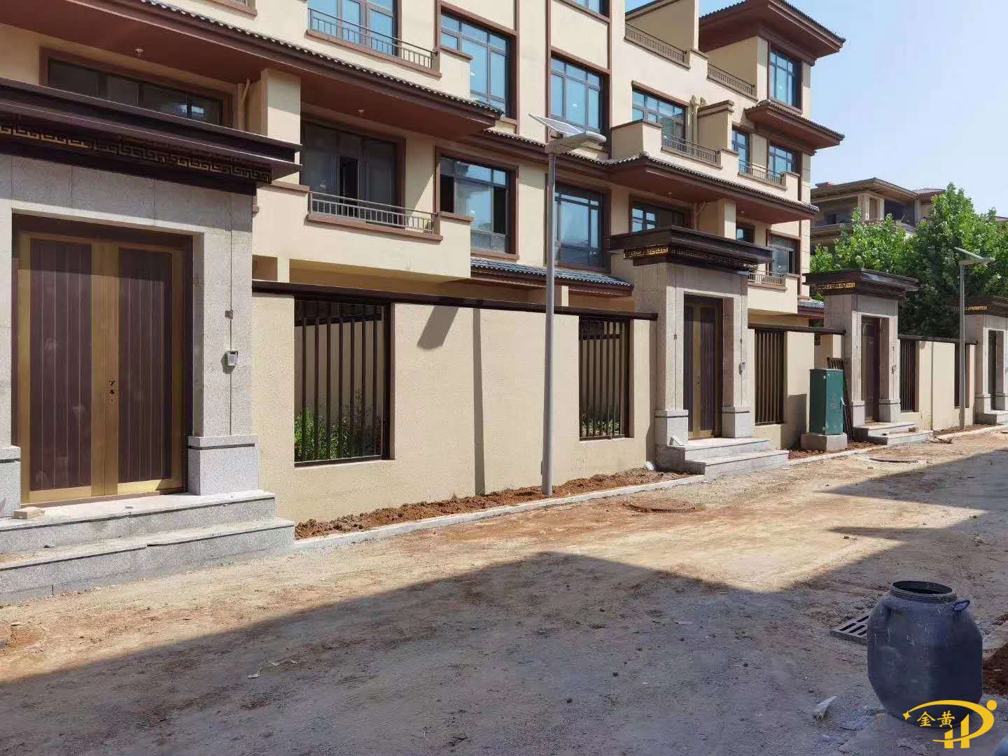 山东烟台山湖大院别墅群