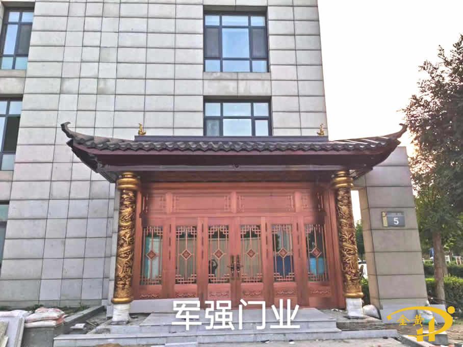 别墅铜门效果图